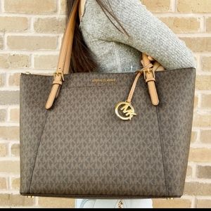 Brand New Micheal Kors